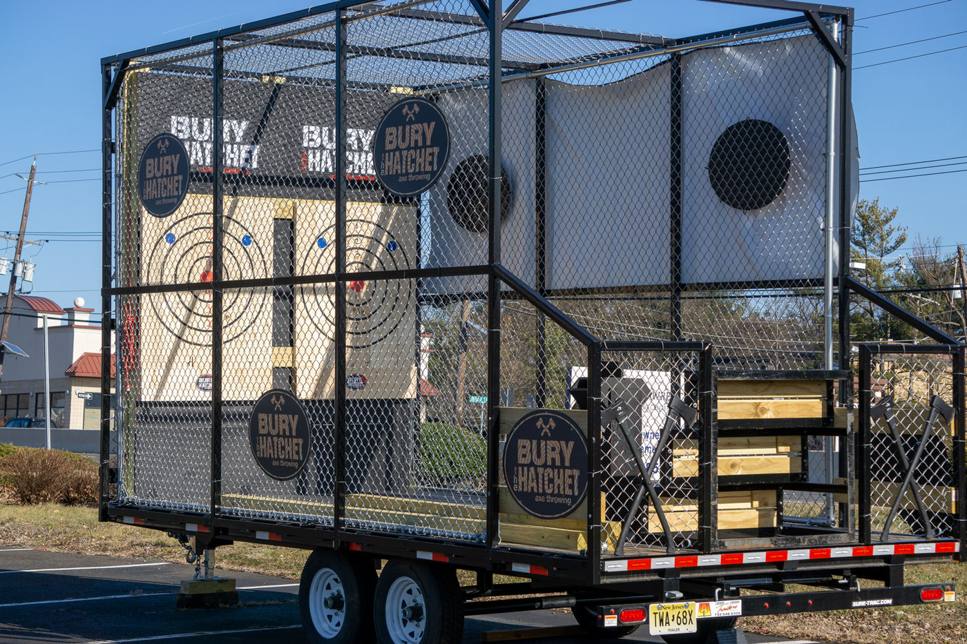Mobile Axe Throwing Bury The Hatchet